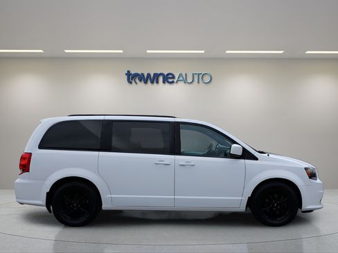 Used 2019 Dodge Grand Caravan GT FWD image 8