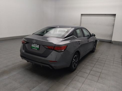 Used 2025 Nissan Sentra SV FWD image 9