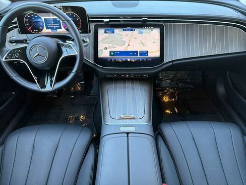 Certified 2026 Mercedes-Benz E 350 4MATIC Sedan image 17