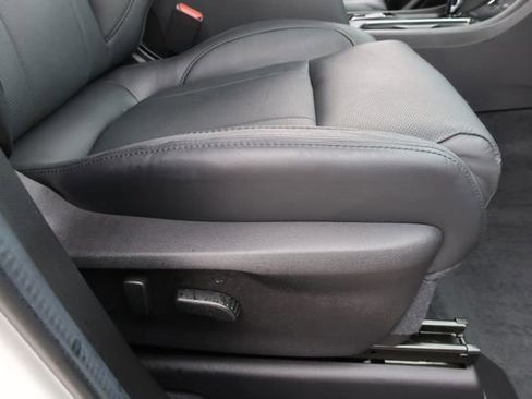 Certified 2025 Subaru Ascent Bronze Edition w/ Popular Package #2 image 40