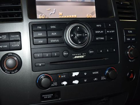 Used 2014 Nissan Armada SL image 12