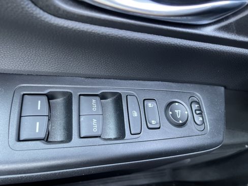 Certified 2026 Honda CR-V Sport image 27