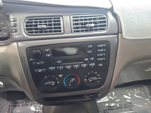Used 2006 Ford Taurus SE FWD image 14