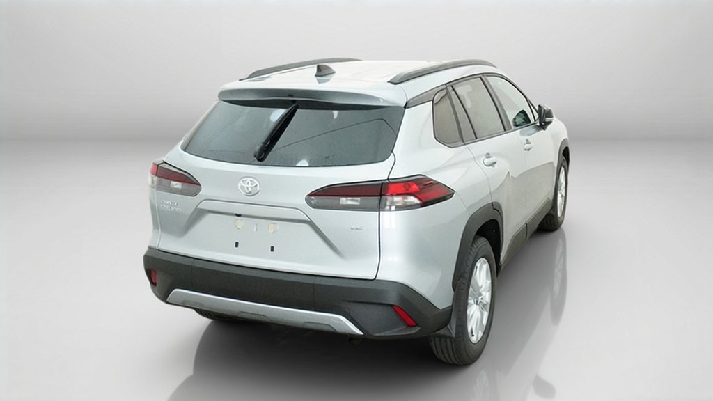 New 2026 Toyota Corolla Cross LE w/ Moonroof Package FWD image 11