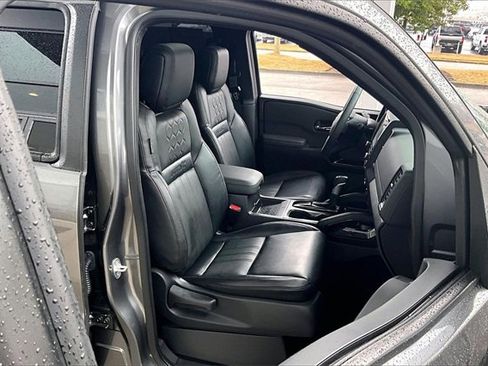 Certified 2022 Nissan Frontier Pro-X w/ Pro-X Premium Package image 25