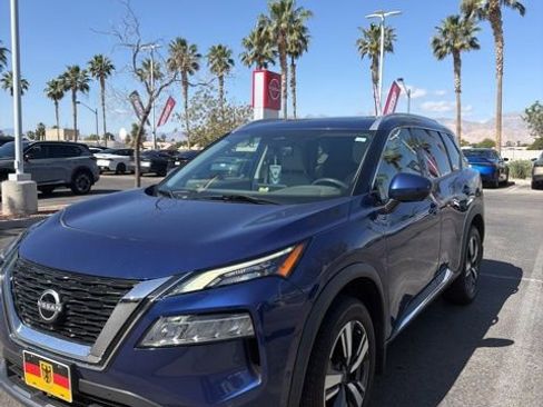 Certified 2022 Nissan Rogue SL w/ SL Premium Package AWD/4WD image 1