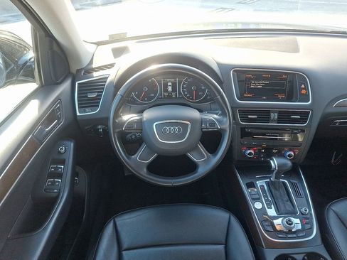Used 2017 Audi Q5 2.0T Premium image 13