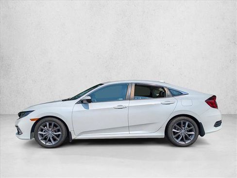 Used 2019 Honda Civic EX image 9
