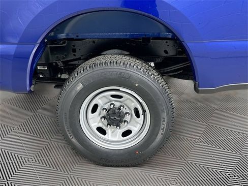 New 2026 Ford F250 XL w/ XL Chrome Package image 16