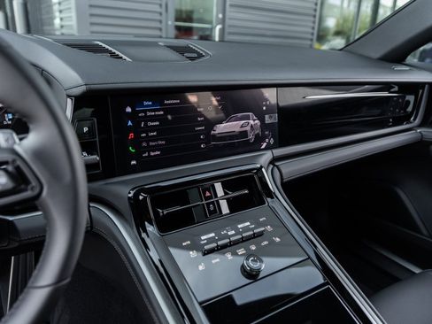 New 2026 Porsche Panamera 4 image 30