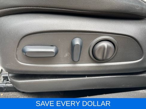 Used 2024 Buick Encore GX Avenir w/ Avenir Convenience Package FWD image 25