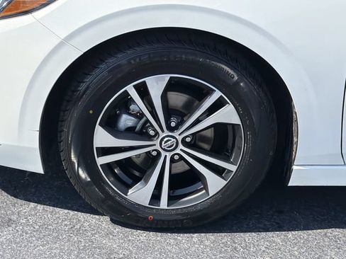 Used 2023 Nissan Sentra SV w/ All-Weather Package FWD image 9