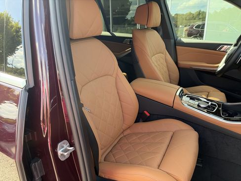 Certified 2024 BMW X5 sDrive40i w/ Premium Package RWD image 37