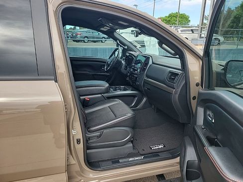 Used 2024 Nissan Titan PRO-4X w/ Pro-4x Utility Package image 15