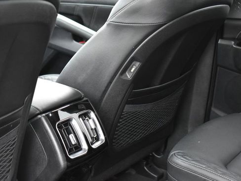 Used 2023 Kia Sorento SX image 38