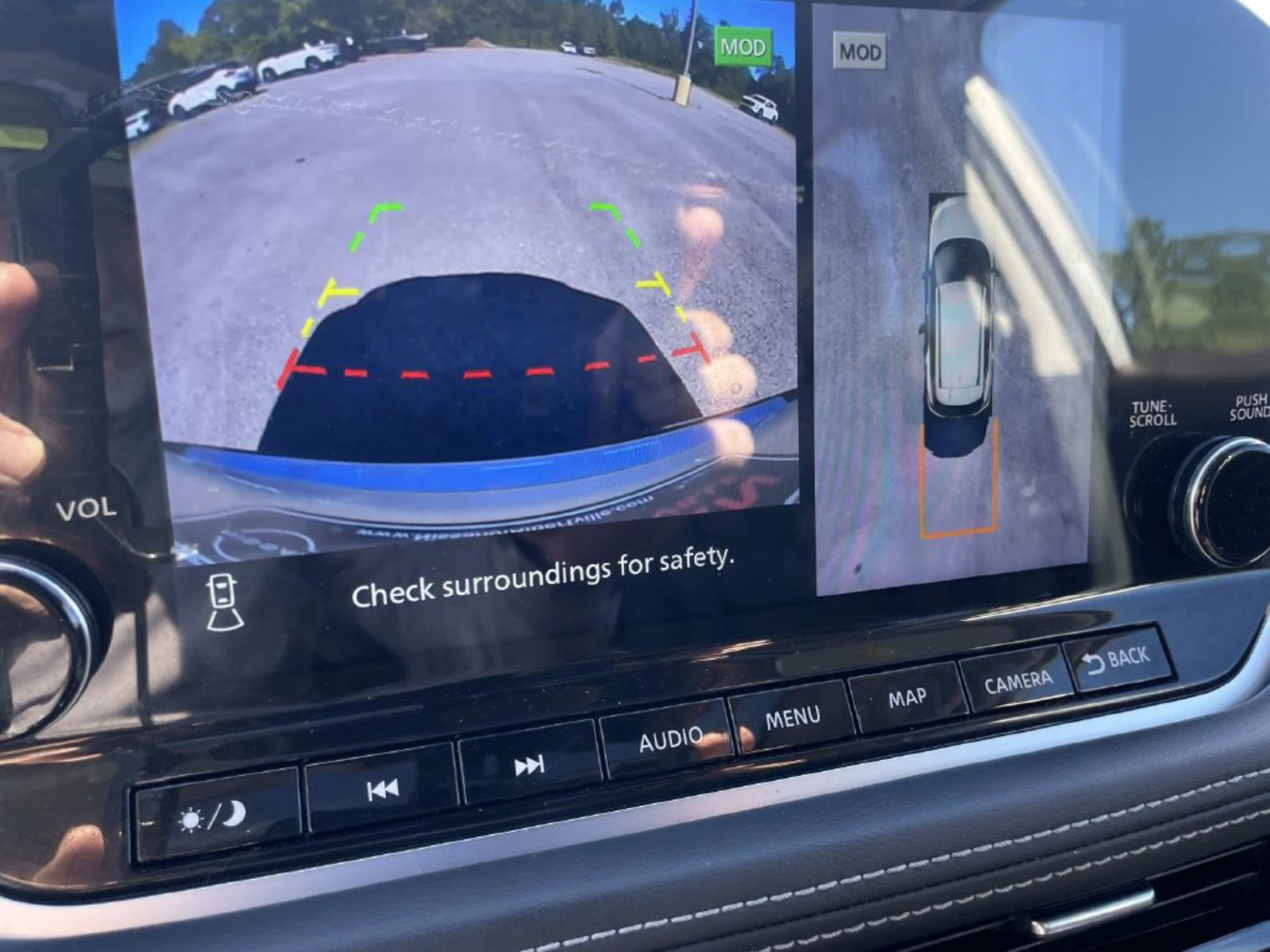 Used 2022 Nissan Rogue Platinum w/ Head-Up Display Package FWD image 30