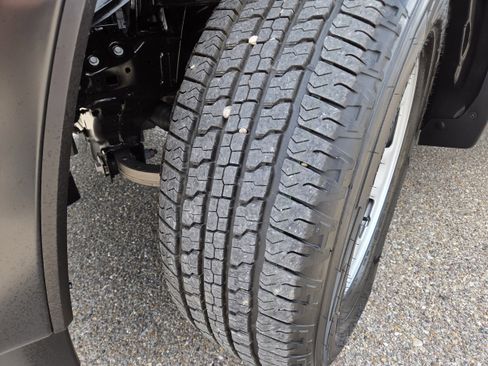 New 2026 RAM 1500 Tradesman AWD/4WD image 10