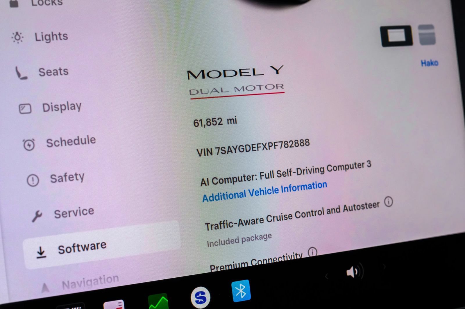 Used 2023 Tesla Model Y Long Range AWD/4WD image 18