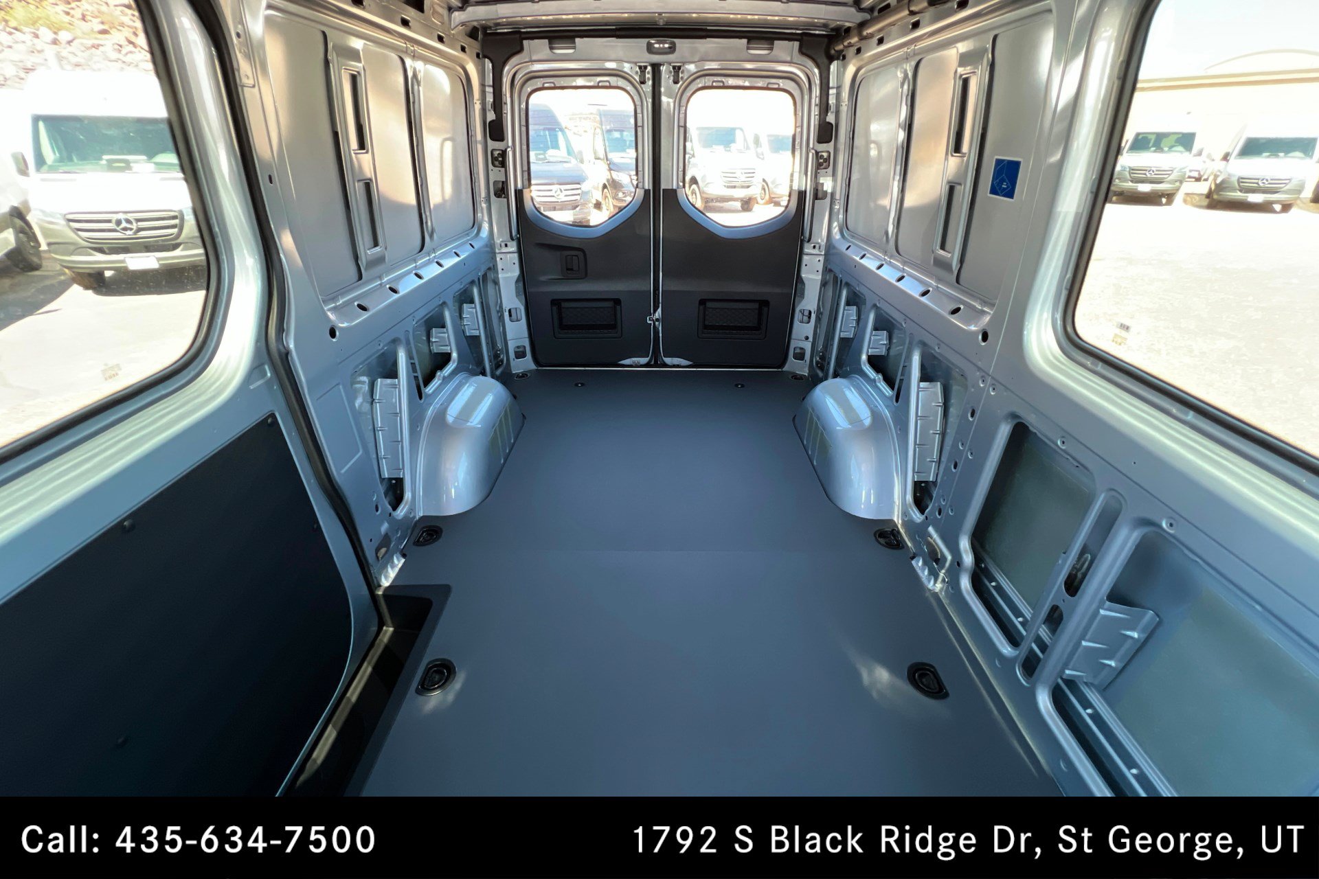 Used 2026 Mercedes-Benz Sprinter 2500 image 24