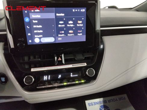 Used 2024 Toyota Corolla SE image 21