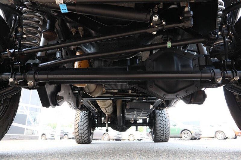 Used 2024 Ford F350 Platinum AWD/4WD image 12