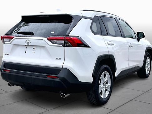Used 2019 Toyota RAV4 XLE image 13