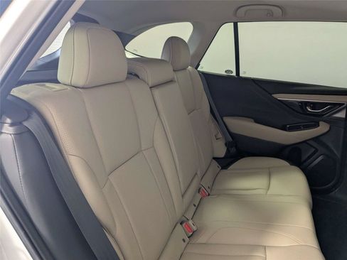 Used 2022 Subaru Outback Limited AWD/4WD image 30