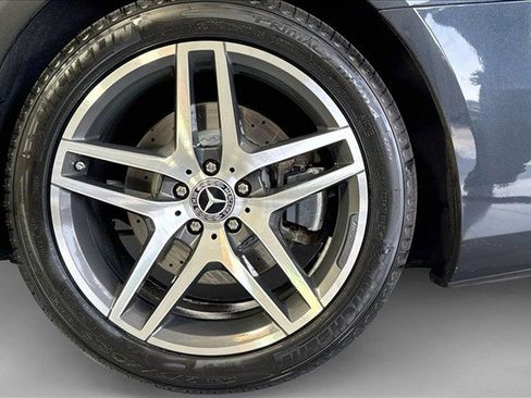 Used 2018 Mercedes-Benz S 560 Sedan image 30