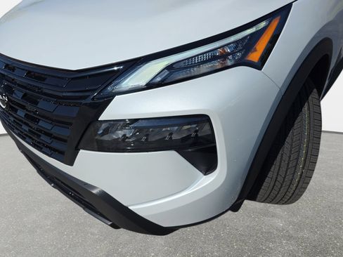 New 2026 Nissan Rogue Dark Armor AWD/4WD image 30
