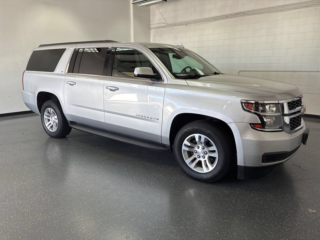 Used 2018 Chevrolet Suburban LT AWD/4WD image 2