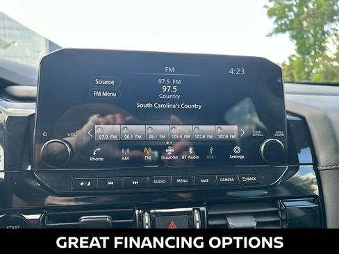 Certified 2025 Nissan Pathfinder SL w/ SL Premium Package AWD/4WD image 15