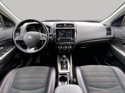 Used 2024 Mitsubishi Outlander Sport SE AWD/4WD image 15