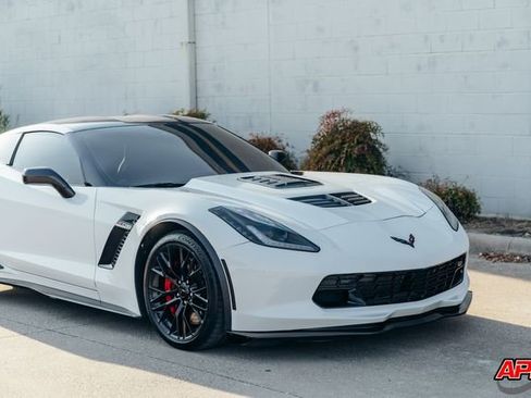 Used 2016 Chevrolet Corvette Z06 w/ 2LZ Preferred Equipment Group image 48