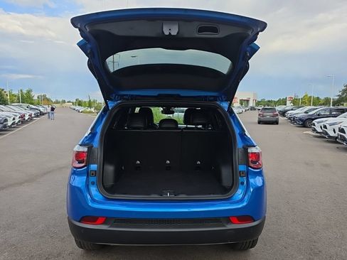 Used 2024 Jeep Compass Limited AWD/4WD image 18