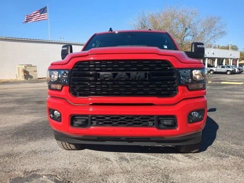 Used 2024 RAM 2500 Big Horn w/ Night Edition image 9