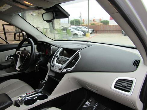 Used 2016 GMC Terrain SLT FWD image 10