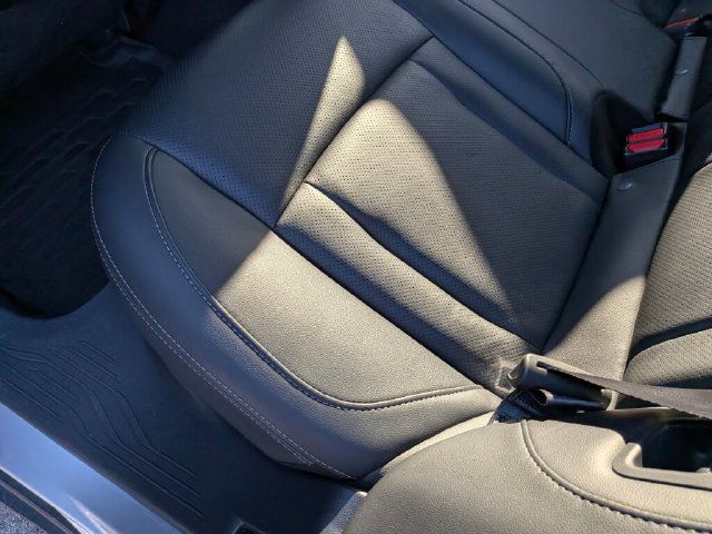 Used 2023 Subaru Outback Touring AWD/4WD image 28