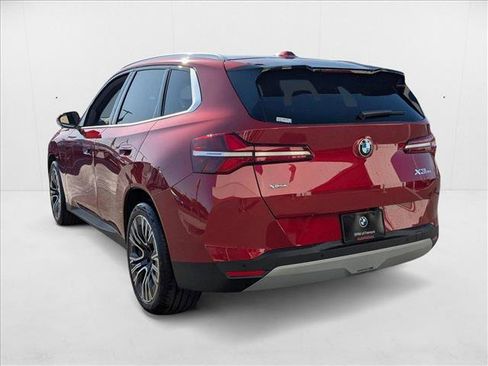 Used 2025 BMW X3 xDrive30i w/ Premium Package image 8