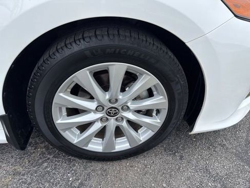 Used 2020 Toyota Camry LE AWD/4WD image 7