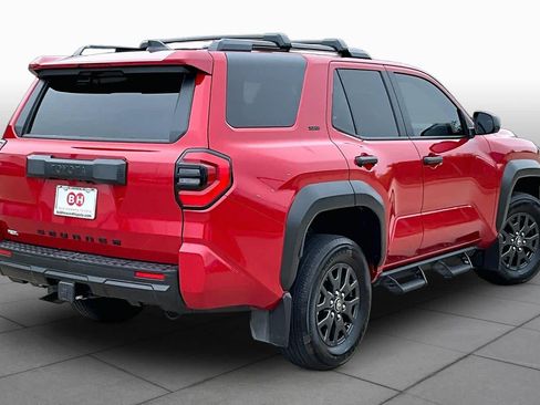 Used 2025 Toyota 4Runner SR5 AWD/4WD image 13