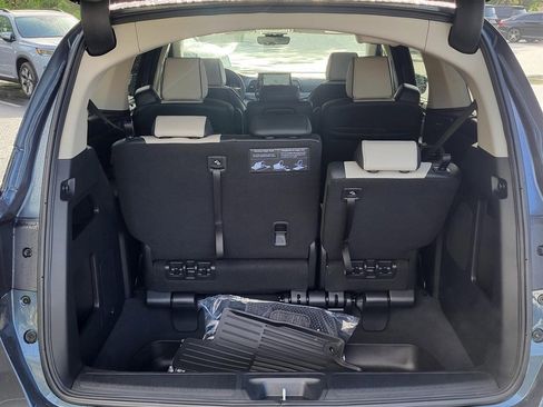 New 2026 Honda Odyssey Elite image 4