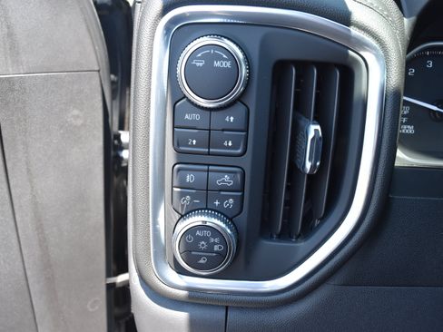 Used 2021 GMC Sierra 1500 SLT w/ SLT Premium Plus Package AWD/4WD image 25