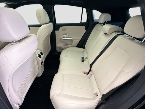 Certified 2026 Mercedes-Benz GLA 250 image 19