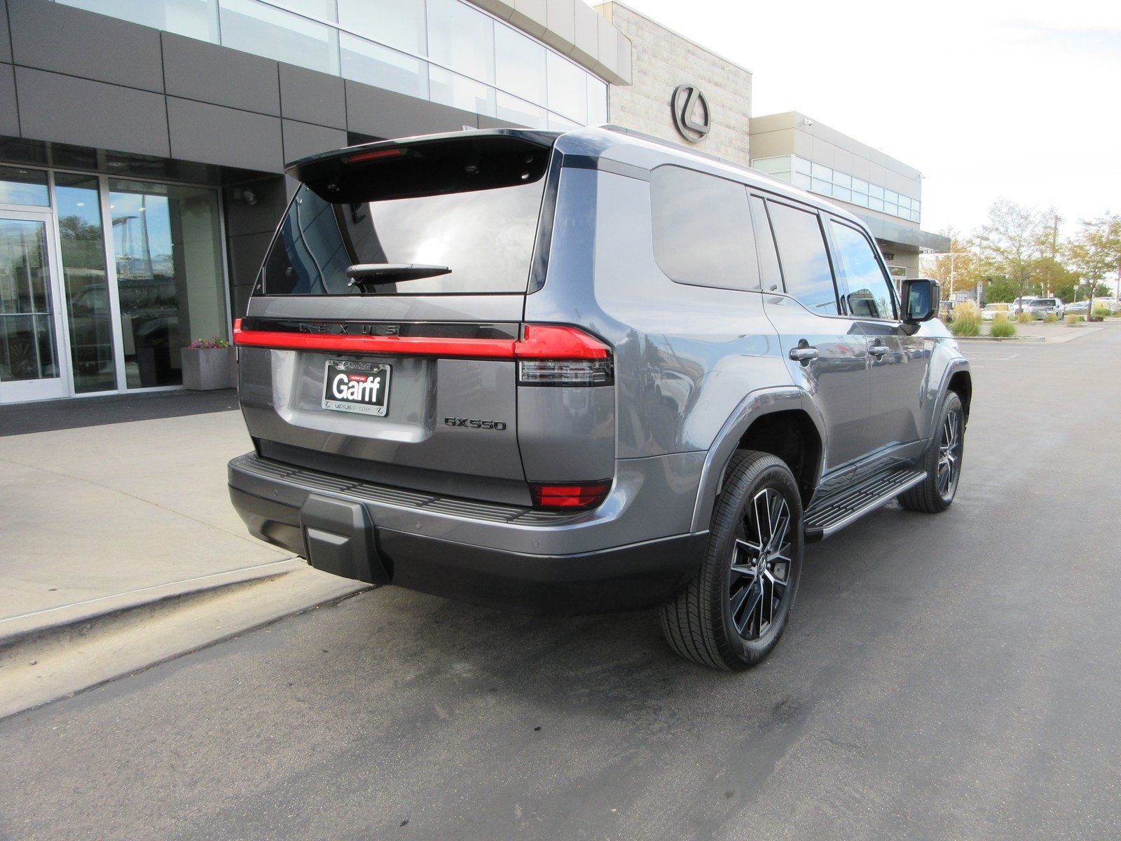 Used 2026 Lexus GX 550 w/ Cold Area Package AWD/4WD image 9