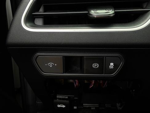Used 2025 Kia K4 FWD image 23