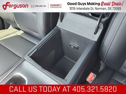 New 2026 GMC Acadia Elevation w/ Elevation Premium Package FWD image 34