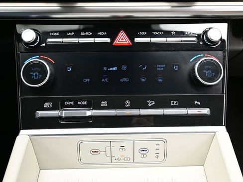 Used 2024 Hyundai Santa Fe SEL image 41