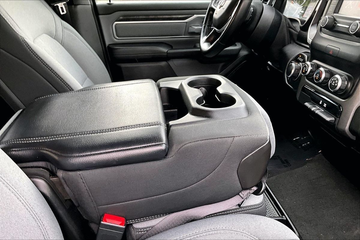 Used 2021 RAM 1500 Big Horn AWD/4WD image 31