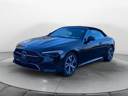 Used 2025 Mercedes-Benz CLE 300 4MATIC Cabriolet image 3