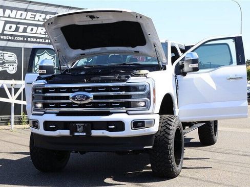 Used 2024 Ford F250 Platinum AWD/4WD image 38